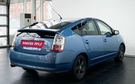 Toyota Prius, 2009 год, 890 000 рублей, 4 фотография