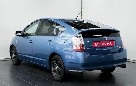 Toyota Prius, 2009 год, 890 000 рублей, 3 фотография