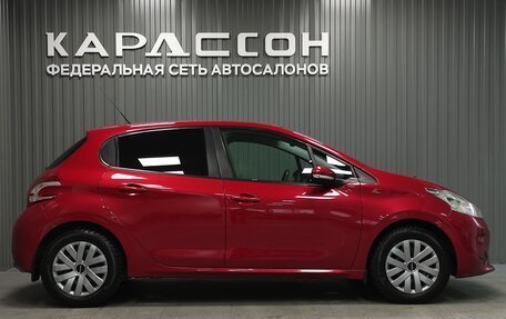 Peugeot 208 II, 2013 год, 630 000 рублей, 6 фотография