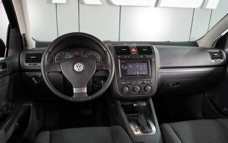 Volkswagen Golf V, 2008 год, 690 000 рублей, 6 фотография