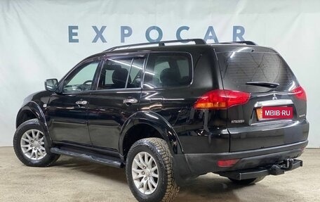 Mitsubishi Pajero Sport II рестайлинг, 2010 год, 1 950 000 рублей, 7 фотография