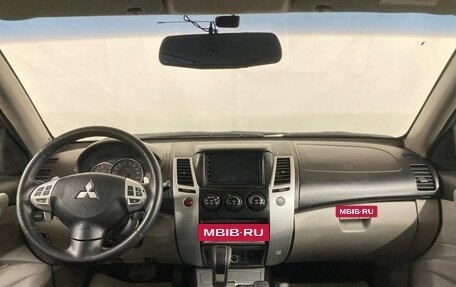 Mitsubishi Pajero Sport II рестайлинг, 2010 год, 1 950 000 рублей, 11 фотография