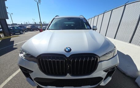 BMW X7, 2022 год, 7 890 000 рублей, 2 фотография