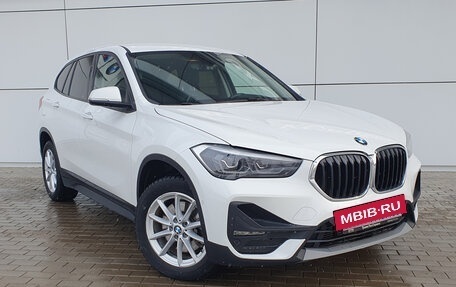 BMW X1, 2020 год, 3 090 000 рублей, 3 фотография