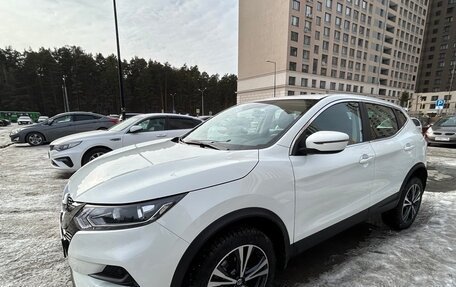 Nissan Qashqai, 2022 год, 2 650 000 рублей, 4 фотография