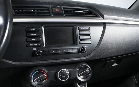 KIA Rio IV, 2018 год, 1 436 600 рублей, 7 фотография
