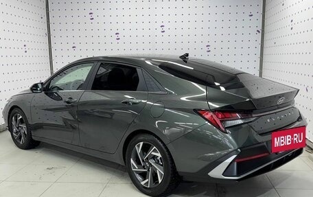 Hyundai Elantra, 2023 год, 2 520 000 рублей, 4 фотография