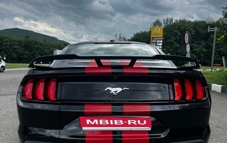 Ford Mustang VI рестайлинг, 2019 год, 3 150 000 рублей, 6 фотография