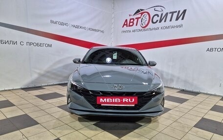 Hyundai Elantra, 2022 год, 2 150 000 рублей, 2 фотография