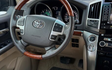 Toyota Land Cruiser 200, 2012 год, 4 350 000 рублей, 25 фотография