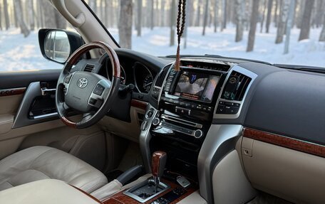 Toyota Land Cruiser 200, 2012 год, 4 350 000 рублей, 39 фотография