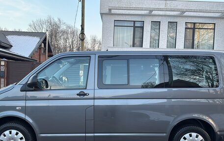 Volkswagen Caravelle T5, 2011 год, 2 670 000 рублей, 5 фотография