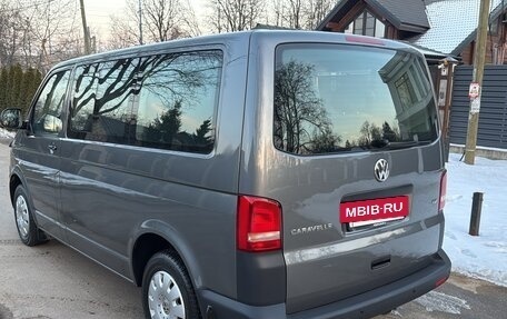 Volkswagen Caravelle T5, 2011 год, 2 670 000 рублей, 6 фотография