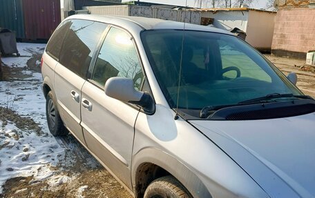 Chrysler Voyager IV, 2002 год, 320 000 рублей, 5 фотография