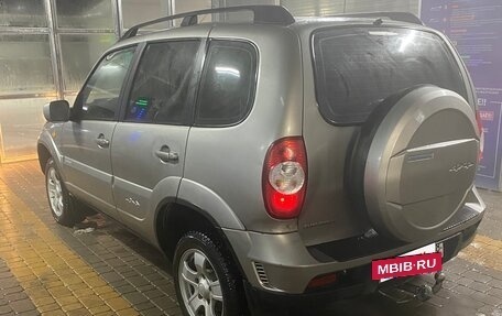 Chevrolet Niva I рестайлинг, 2010 год, 500 000 рублей, 17 фотография