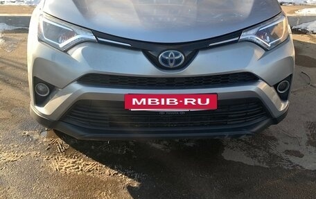 Toyota RAV4, 2016 год, 2 250 000 рублей, 3 фотография