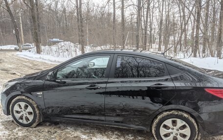 Hyundai Solaris II рестайлинг, 2015 год, 975 000 рублей, 10 фотография