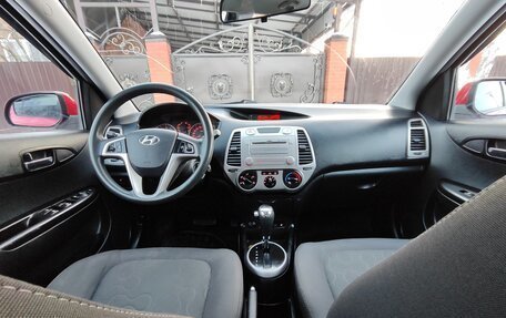 Hyundai i20 IB рестайлинг, 2009 год, 700 000 рублей, 10 фотография