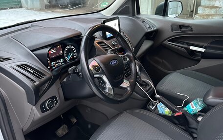 Ford Tourneo Connect II рестайлинг, 2020 год, 2 290 000 рублей, 8 фотография