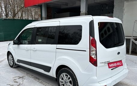 Ford Tourneo Connect II рестайлинг, 2020 год, 2 290 000 рублей, 5 фотография