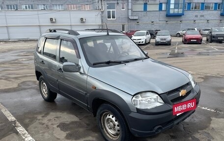 Chevrolet Niva I рестайлинг, 2009 год, 420 000 рублей, 2 фотография