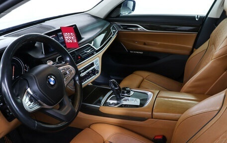 BMW 7 серия, 2016 год, 4 865 000 рублей, 13 фотография