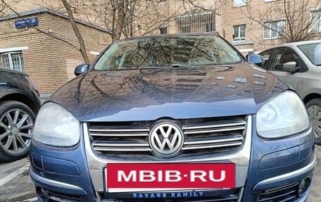 Volkswagen Jetta VI, 2009 год, 650 000 рублей, 9 фотография