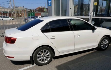 Volkswagen Jetta VI, 2012 год, 850 000 рублей, 2 фотография