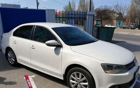 Volkswagen Jetta VI, 2012 год, 850 000 рублей, 5 фотография