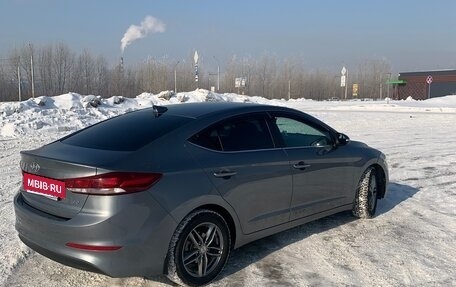 Hyundai Elantra VI рестайлинг, 2018 год, 1 765 000 рублей, 8 фотография