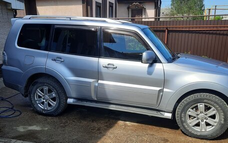 Mitsubishi Pajero IV, 2008 год, 1 600 000 рублей, 7 фотография