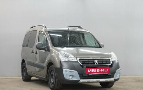 Peugeot Partner II рестайлинг 2, 2017 год, 1 355 000 рублей, 3 фотография