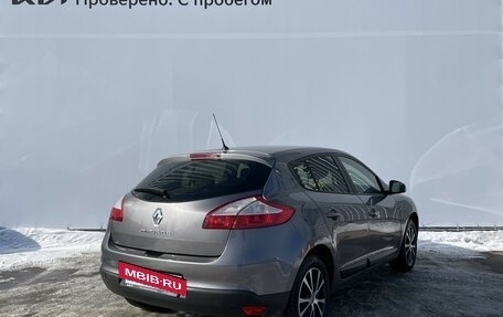 Renault Megane III, 2011 год, 795 000 рублей, 2 фотография