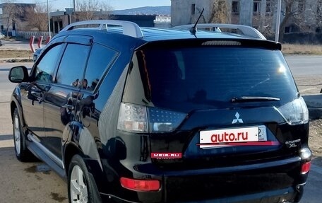 Mitsubishi Outlander III рестайлинг 3, 2008 год, 999 999 рублей, 2 фотография