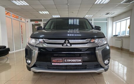 Mitsubishi Outlander III рестайлинг 3, 2017 год, 1 979 999 рублей, 2 фотография