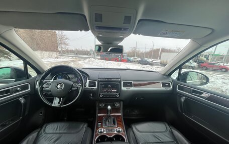 Volkswagen Touareg III, 2015 год, 3 300 000 рублей, 7 фотография