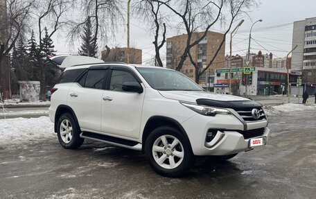 Toyota Fortuner II, 2017 год, 4 050 000 рублей, 2 фотография