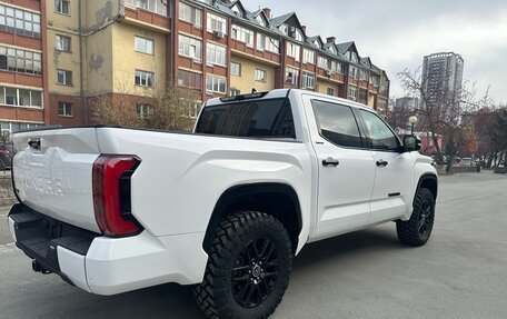 Toyota Tundra, 2022 год, 9 200 000 рублей, 3 фотография