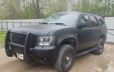 Chevrolet Tahoe III, 2011 год, 2 100 000 рублей, 2 фотография