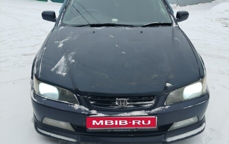 Honda Accord VII рестайлинг, 2001 год, 575 000 рублей, 1 фотография