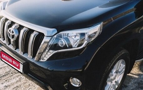 Toyota Land Cruiser Prado 150 рестайлинг 2, 2016 год, 3 950 000 рублей, 4 фотография