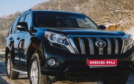 Toyota Land Cruiser Prado 150 рестайлинг 2, 2016 год, 3 950 000 рублей, 3 фотография