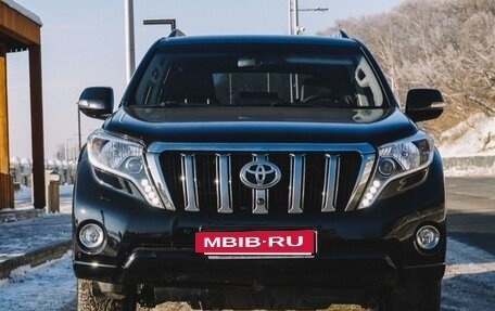 Toyota Land Cruiser Prado 150 рестайлинг 2, 2016 год, 3 950 000 рублей, 2 фотография