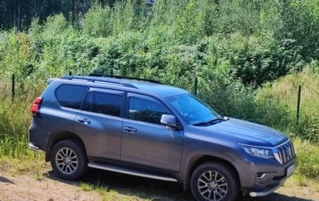 Toyota Land Cruiser Prado 150 рестайлинг 2, 2018 год, 5 107 500 рублей, 1 фотография