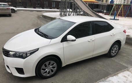 Toyota Corolla, 2014 год, 1 300 000 рублей, 3 фотография