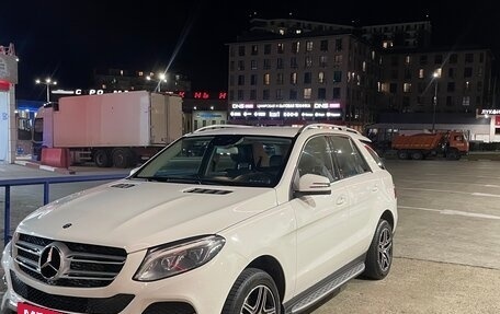 Mercedes-Benz GLE, 2015 год, 3 900 000 рублей, 3 фотография