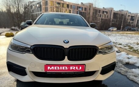 BMW 5 серия, 2019 год, 3 700 000 рублей, 10 фотография