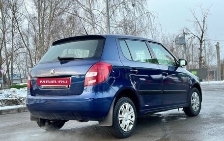 Skoda Fabia II, 2008 год, 390 000 рублей, 2 фотография