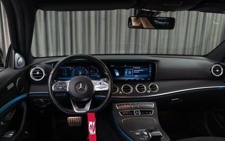 Mercedes-Benz E-Класс, 2020 год, 3 897 000 рублей, 5 фотография