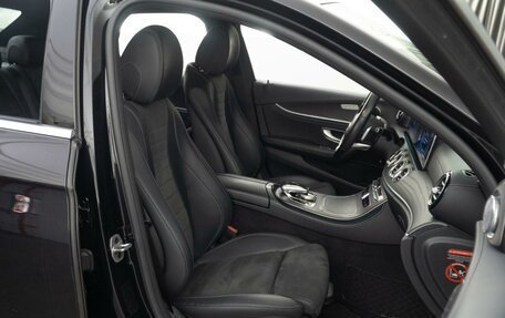Mercedes-Benz E-Класс, 2020 год, 3 897 000 рублей, 7 фотография